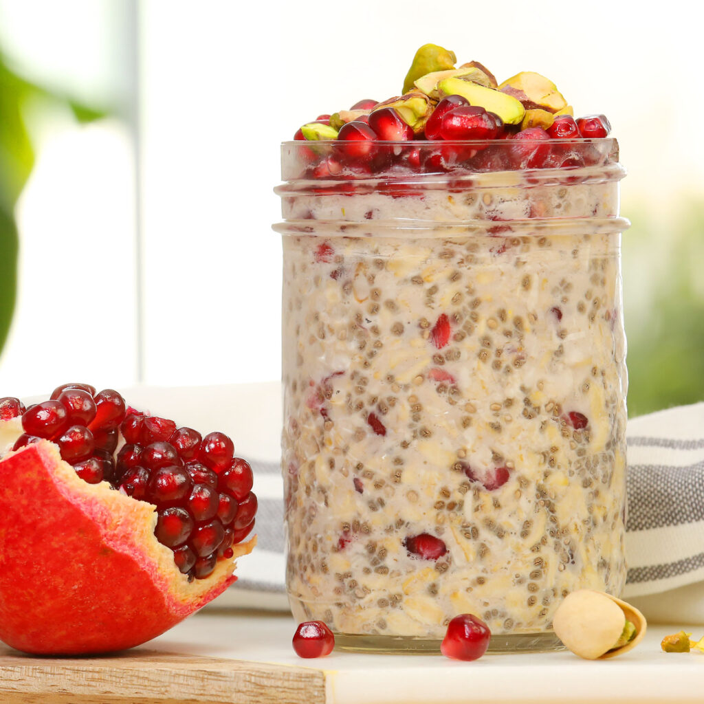 Pomegranate Pistachio Overnight Oatmeal The Domestic Geek