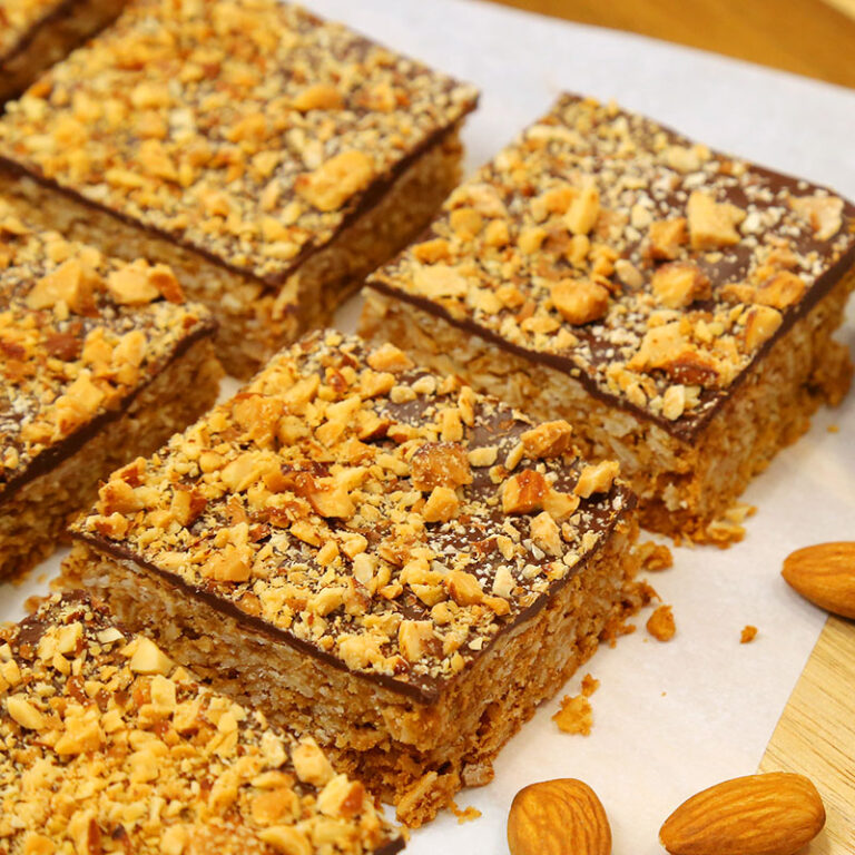 Chocolate Almond Oat Bars The Domestic Geek