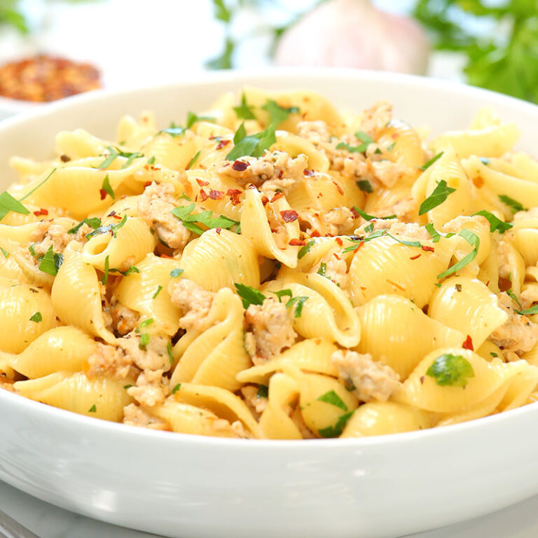 Creamy Garlic Chicken Pasta The Domestic Geek