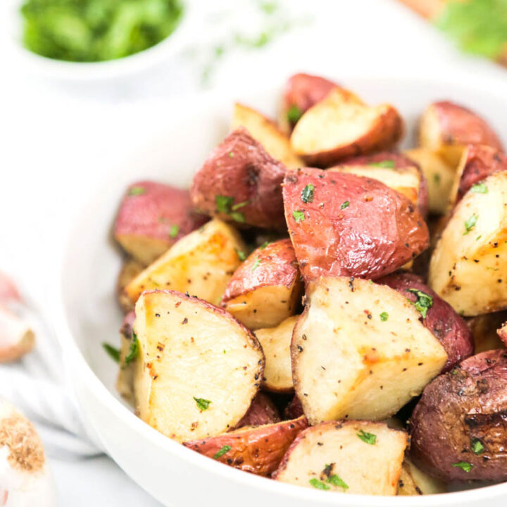 Roasted Red Potatoes with Garlic & Parsley