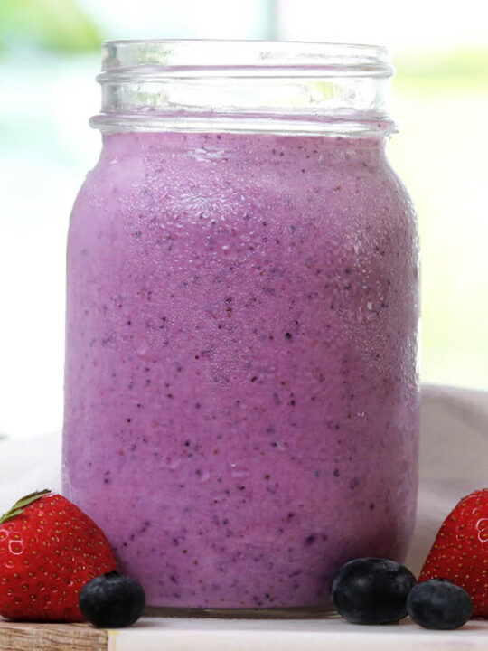 Vanilla-Berry-Bliss-Smoothie-