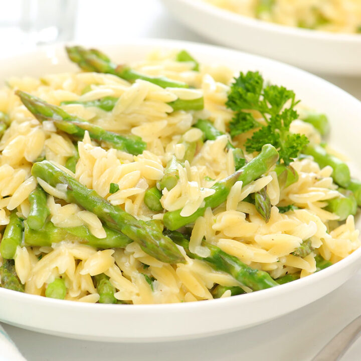 Creamy Orzo with Asparagus & Goat Cheese 