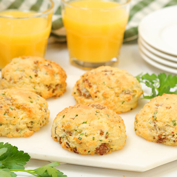 Low-Carb Breakfast Biscuits with Sausage & Cheese