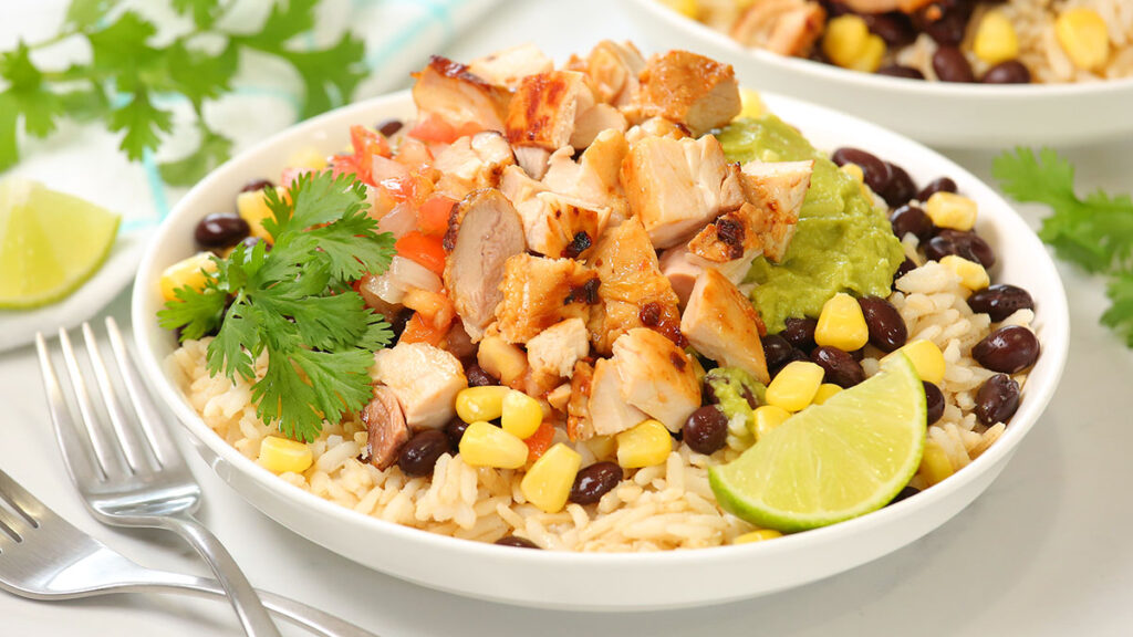https://thedomesticgeek.com/wp-content/uploads/2023/02/Chipotle-Chicken-Burrito-Bowl_16x9_1200_Healthy-Meal-Plans-1024x576.jpg